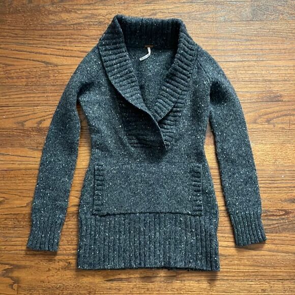 Free People Sweaters - Free People Gray Wool Sweater